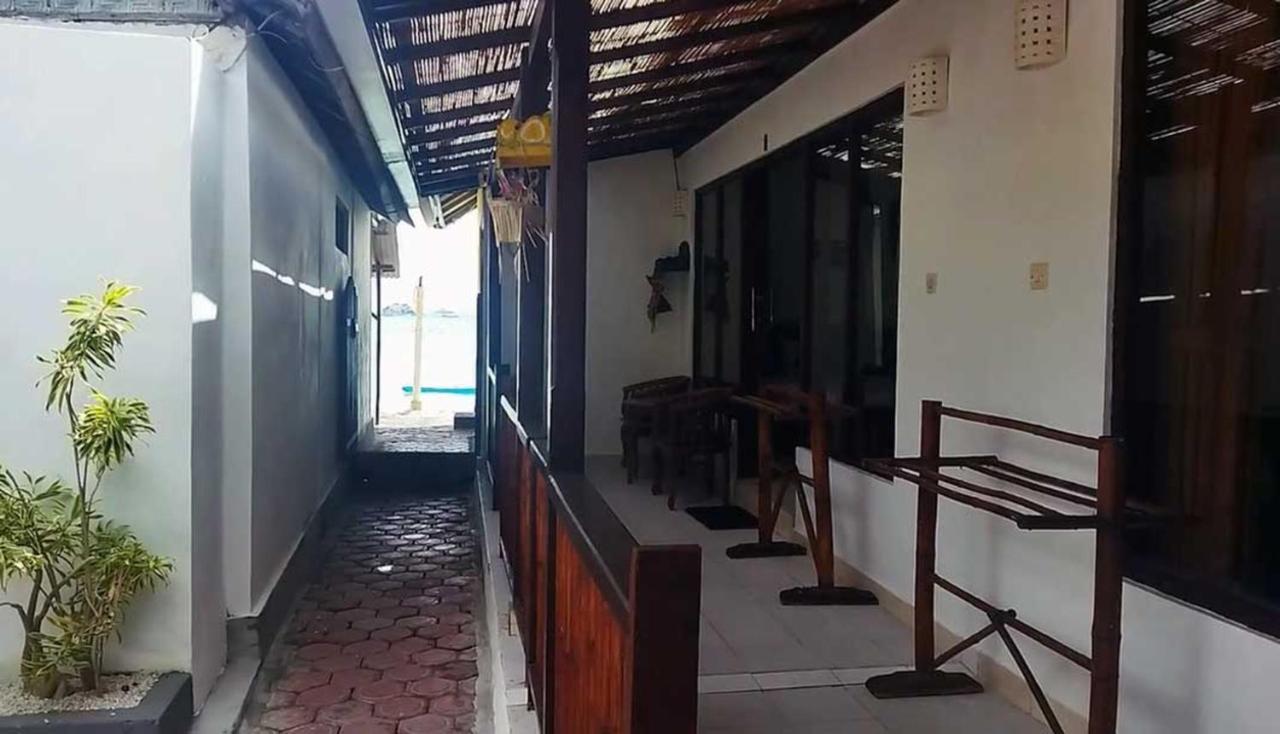 Pantai Bungalow Lembongan Island Esterno foto