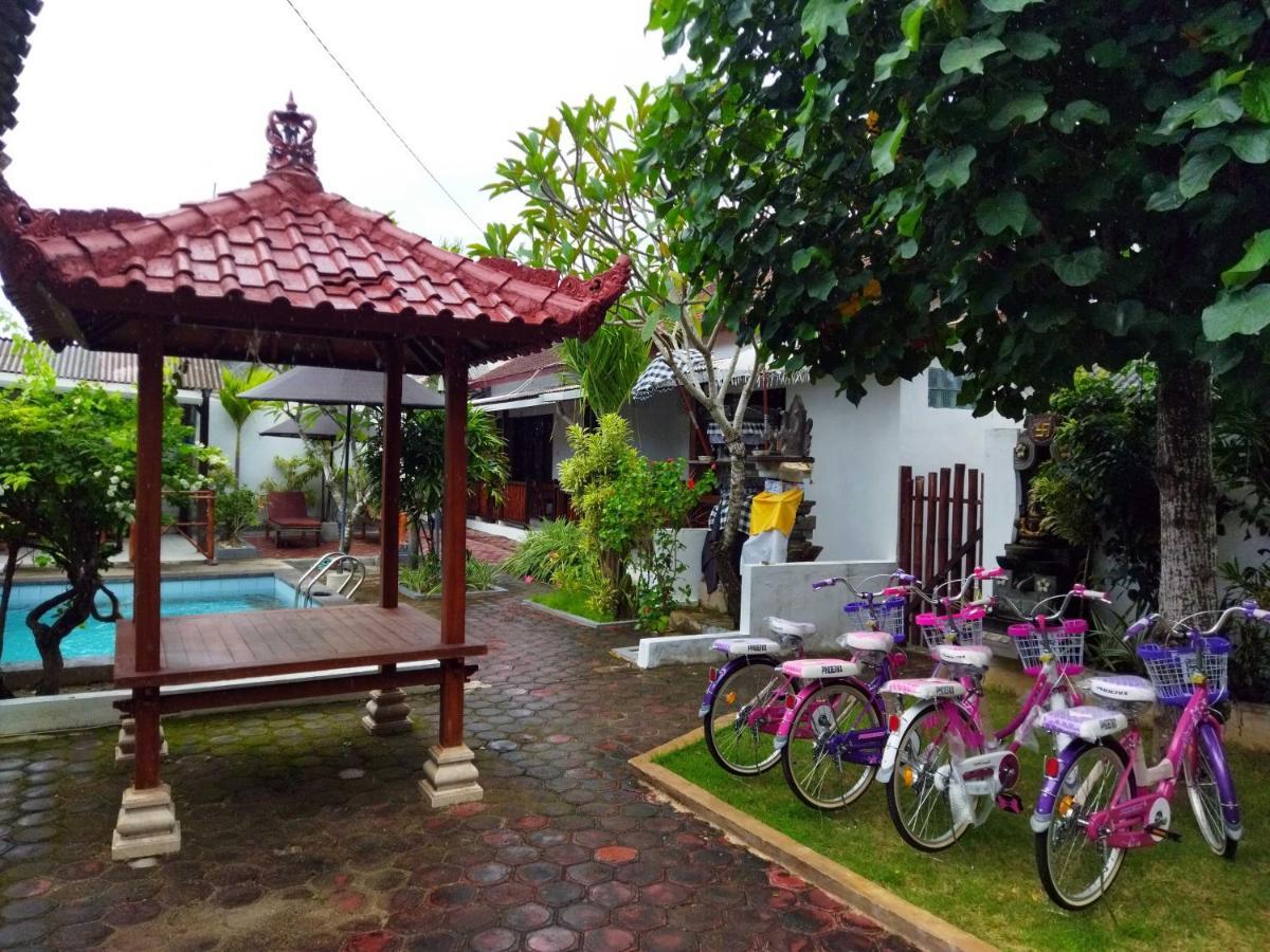Pantai Bungalow Lembongan Island Esterno foto