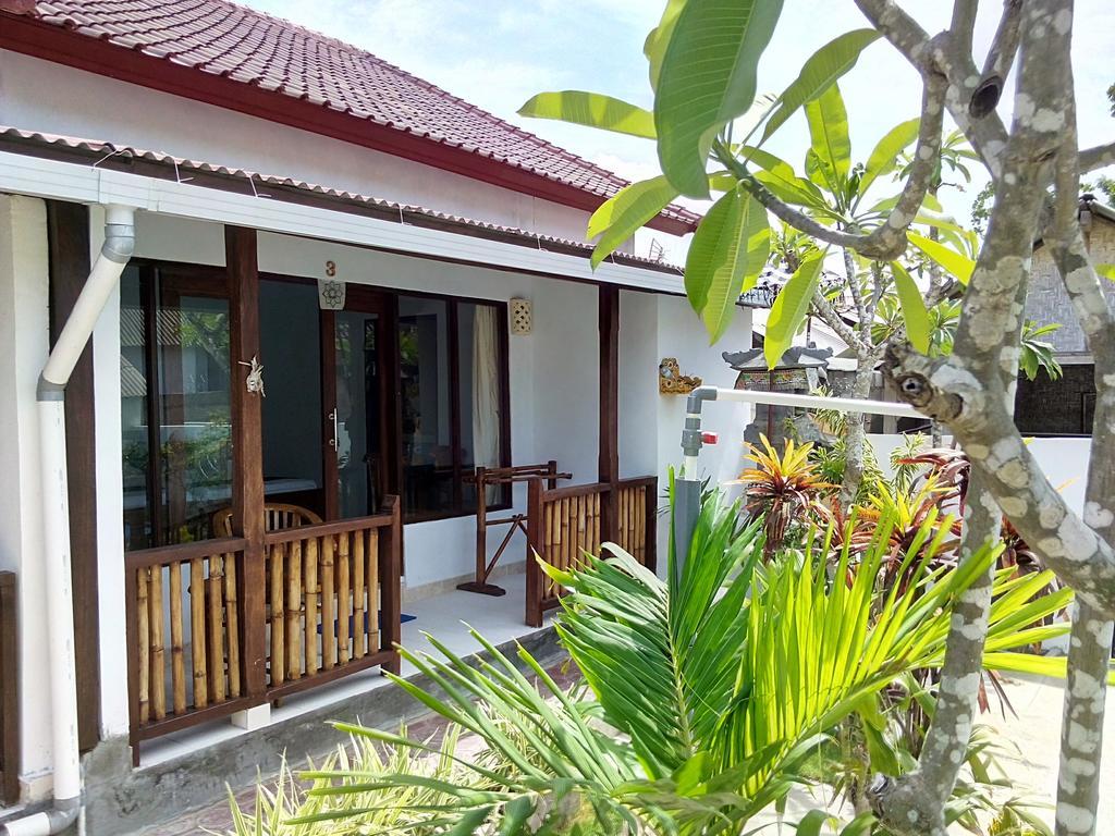Pantai Bungalow Lembongan Island Esterno foto
