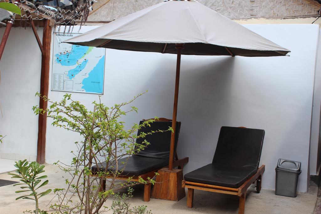 Pantai Bungalow Lembongan Island Esterno foto