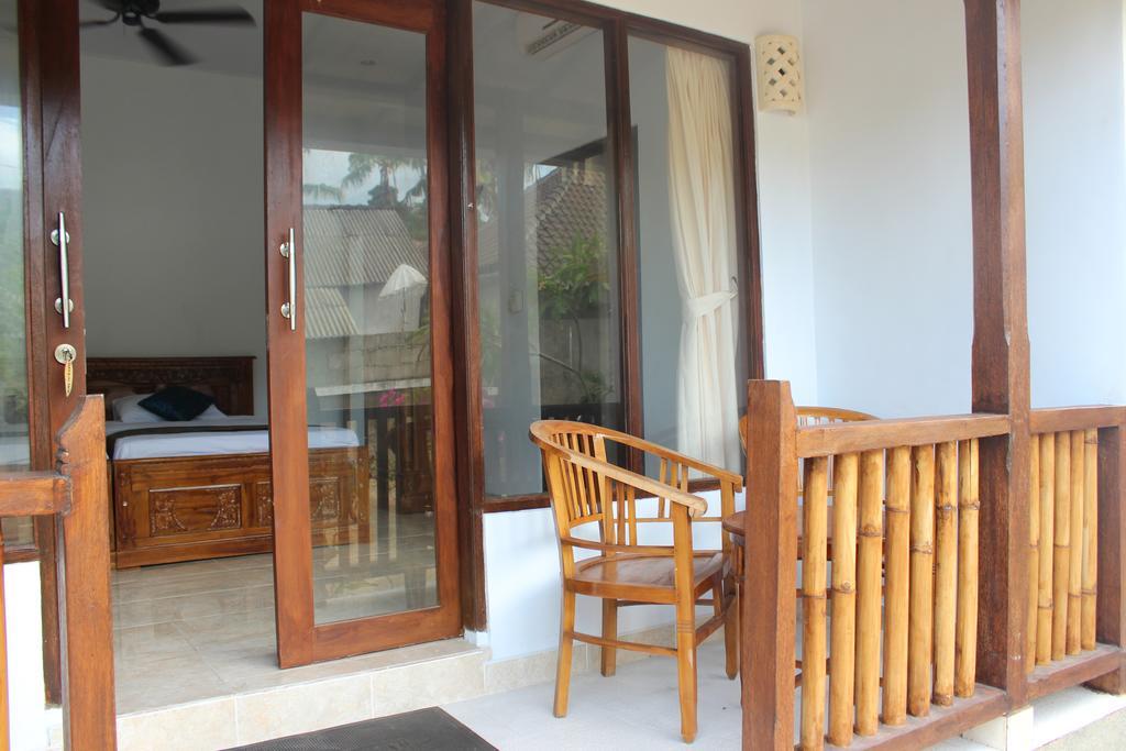 Pantai Bungalow Lembongan Island Esterno foto