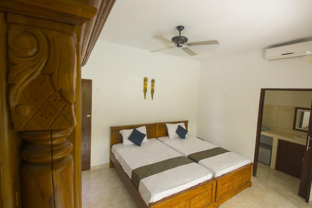 Pantai Bungalow Lembongan Island Esterno foto